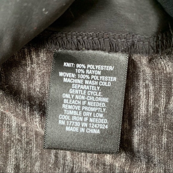 Mossimo Top - Picture 6 of 6